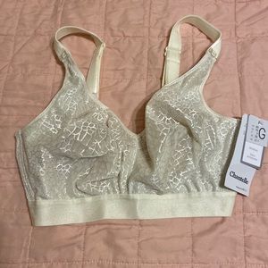 Brand New with Tags Chantelle 32G / 32dddd Wireless Bra in Ivory!